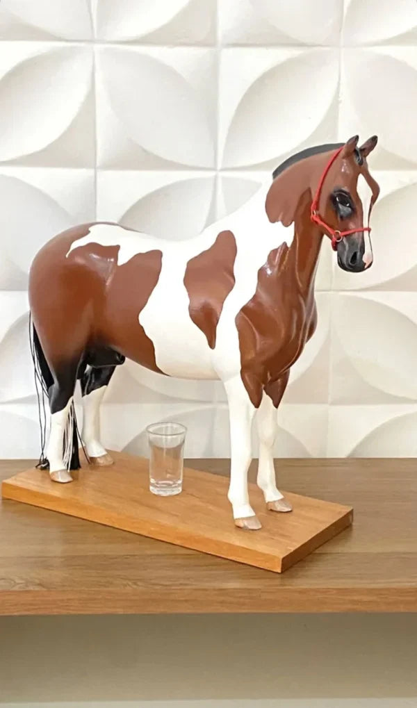 Cavalo Breyer Horses 2 litros